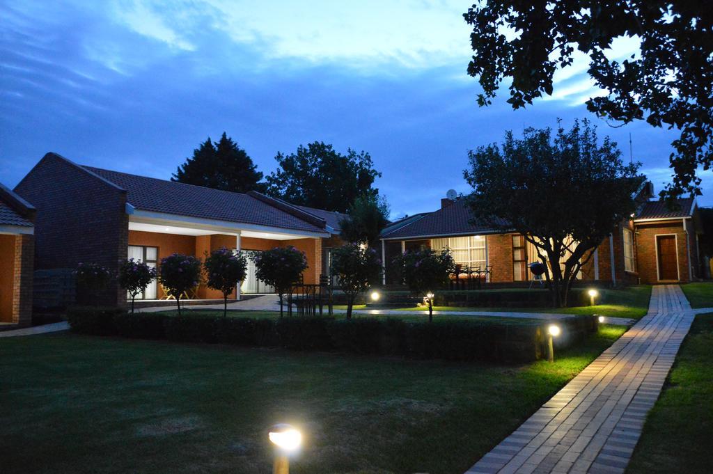 Botleng Guest House Boqate Luaran gambar